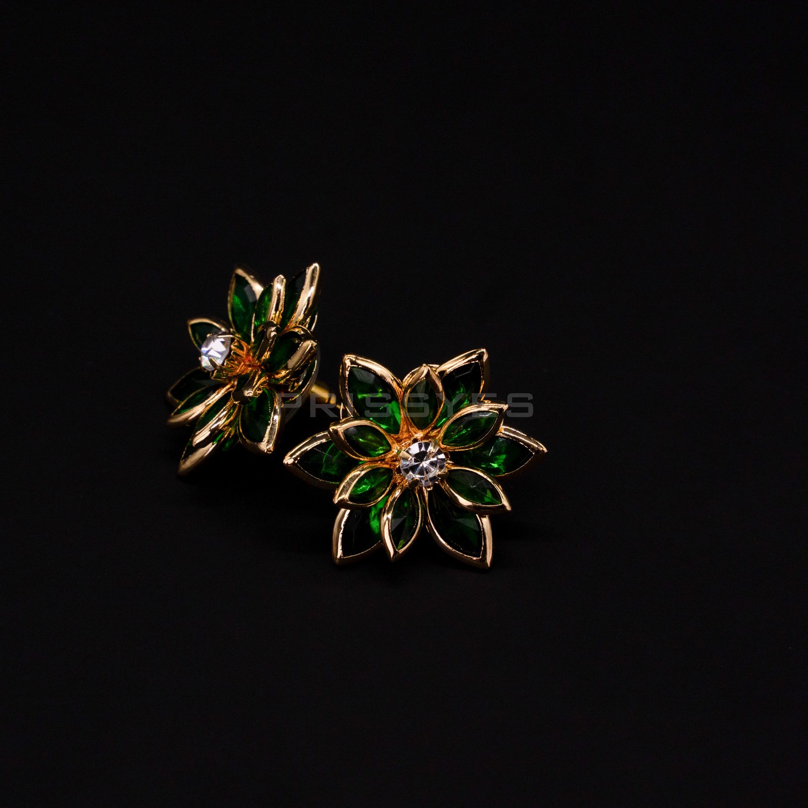 Green Stone Flower Stud Earring